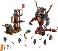 Купить конструктор Lego Dawn of Iron Doom 70626  по цене от 29999 грн.