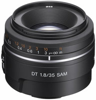 Купить объектив Sony 35mm f/1.8 A DT SAM  по цене от 12974 грн.