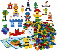 Купить конструктор Lego Creative Brick Set 45020  по цене от 4836 грн.