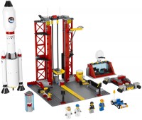 Купить конструктор Lego Space Centre 3368  по цене от 7638 грн.