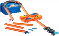 Купить автотрек / железная дорога Hot Wheels Track Builder Stunt Box  по цене от 1690 грн.