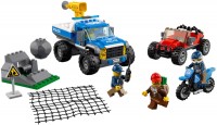 Купить конструктор Lego Dirt Road Pursuit 60172  по цене от 2999 грн.