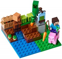 Купить конструктор Lego The Melon Farm 21138  по цене от 3299 грн.