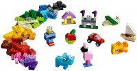 Купить конструктор Lego Creative Suitcase 10713: цена от 565 грн.
