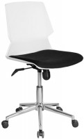 Купить компьютерное кресло Signal Q-748  по цене от 2689 грн.