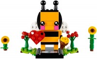 Купить конструктор Lego Valentines Bee 40270  по цене от 2199 грн.