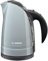 Купить электрочайник Bosch TWK 6005  по цене от 1442 грн.