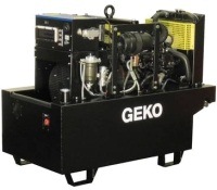 Купить электрогенератор Geko 11010 E-S/MEDA  по цене от 484160 грн.