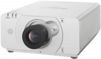 Купить проектор Panasonic PT-DZ570  по цене от 247296 грн.