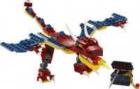 Купить конструктор Lego Fire Dragon 31102  по цене от 2199 грн.