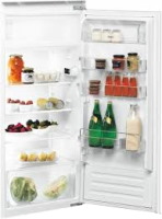 Купить встраиваемый холодильник Whirlpool ARG 7341: цена от 13260 грн.
