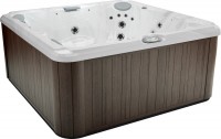 Купить ванна Jacuzzi 200 Series (J-235 213x213) по цене от 239000 грн.