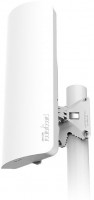 Купить wi-Fi адаптер MikroTik mANTBox 52 15s  по цене от 9090 грн.