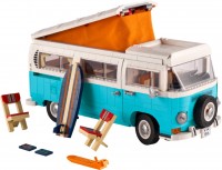 Купить конструктор Lego Volkswagen T2 Camper Van 10279  по цене от 8199 грн.