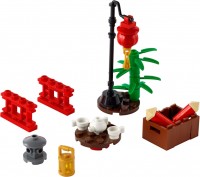 Купить конструктор Lego Chinatown 40464  по цене от 799 грн.