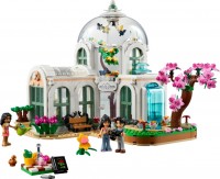 Купить конструктор Lego Botanical Garden 41757  по цене от 4499 грн.