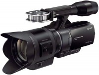 Купить видеокамера Sony NEX-VG30E  по цене от 33228 грн.