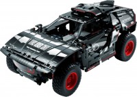 Купить конструктор Lego Audi RS Q e-tron 42160: цена от 5589 грн.