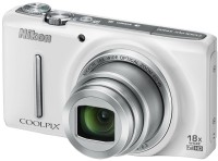 Купить фотоаппарат Nikon Coolpix S9400  по цене от 4479 грн.