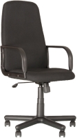 Купить компьютерное кресло Nowy Styl Diplomat  по цене от 3280 грн.