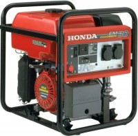 Купить электрогенератор Honda EM30  по цене от 43090 грн.