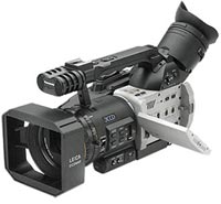 Купить видеокамера Panasonic AG-DVX100  по цене от 34510 грн.