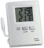 Купить термометр / барометр TFA 30.1012  по цене от 766 грн.