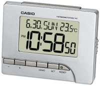 Купити радіоприймач / годинник Casio DQ-747  за ціною від 1530 грн.