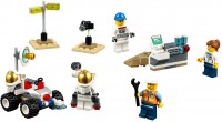 Купить конструктор Lego Space Starter Set 60077: цена от 799 грн.