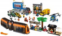 Купити конструктор Lego City Square 60097  за ціною від 12999 грн.