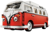 Купить конструктор Lego Volkswagen T1 Camper Van 10220  по цене от 10999 грн.