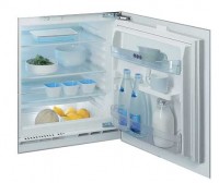 Купить встраиваемый холодильник Whirlpool ARG 585: цена от 12933 грн.
