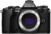 Купить фотоаппарат Olympus OM-D E-M5 II body  по цене от 46519 грн.