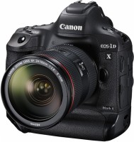 Купити фотоапарат Canon EOS 1D X Mark II kit 24-105  за ціною від 159999 грн.