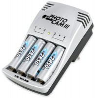 Купити зарядка для акумуляторної батарейки Ansmann PhotoCam III + 4xAA 2850 mAh  за ціною від 615 грн.