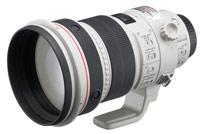 Купить объектив Canon 200mm f/2.0L EF IS USM  по цене от 198616 грн.