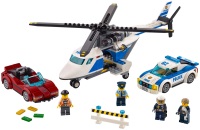 Купить конструктор Lego High-Speed Chase 60138  по цене от 1028 грн.