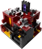 Купить конструктор Lego Micro World The Nether 21106: цена от 12000 грн.