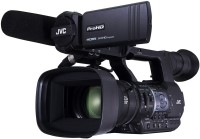 Купить видеокамера JVC GY-HM660E  по цене от 90281 грн.