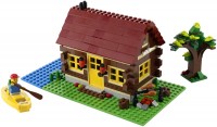 Купить конструктор Lego Log Cabin 5766: цена от 4499 грн.