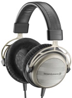 Купити навушники Beyerdynamic T1  за ціною від 36780 грн.
