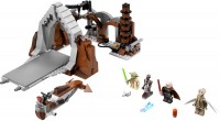 Купити конструктор Lego Duel on Geonosis 75017  за ціною від 21999 грн.