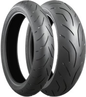 Купити мотошина Bridgestone Battlax HyperSport S20 EVO (120/70 R17 58W) за ціною від 6888 грн.