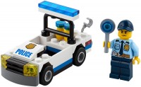 Купити конструктор Lego Police Car 30352  за ціною від 799 грн.