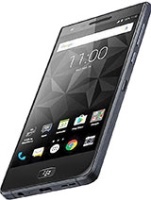 Купити мобільний телефон BlackBerry Motion  за ціною від 7800 грн.