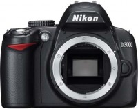 Купить фотоаппарат Nikon D3000 body  по цене от 18500 грн.
