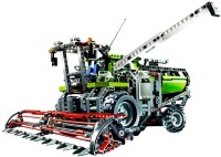 Купити конструктор Lego Combine Harvester 8274  за ціною від 26217 грн.