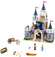 Купить конструктор Lego Cinderellas Dream Castle 41154: цена от 4499 грн.