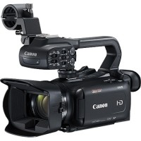 Купити відеокамера Canon XA15  за ціною від 49000 грн.