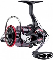 Купити котушка Daiwa Fuego LT 3000-CXH  за ціною від 3944 грн.